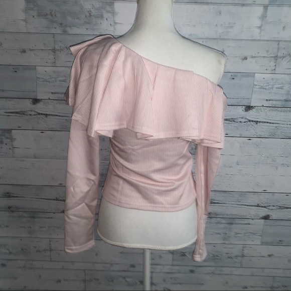 Banjul one shoulder long sleeve ruffle blouse - Picture 4 of 6